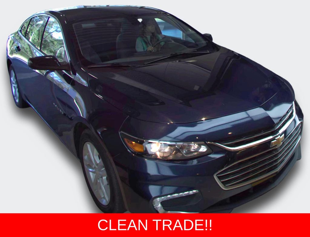 Velvet 2018 Chevrolet Malibu Sedan Front-Wheel Drive 6-Speed Automatic