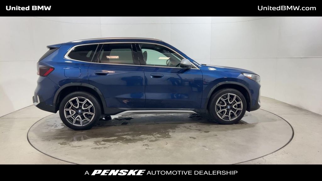Thumbnail: 2024 BMW X1 - 9