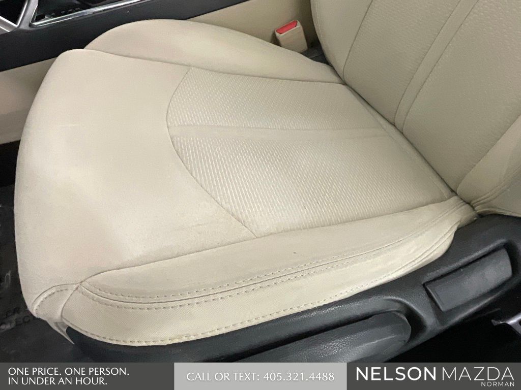 Used 2016 Blue Hyundai Base image 36