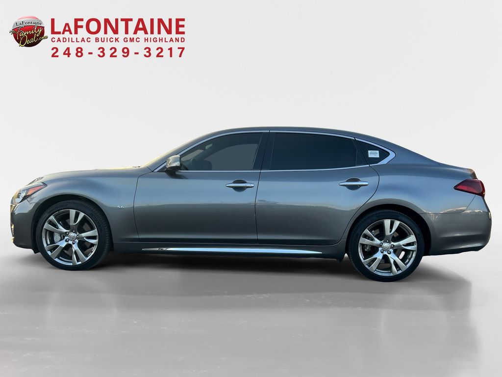 2016 INFINITI Q70L 5.6X 4