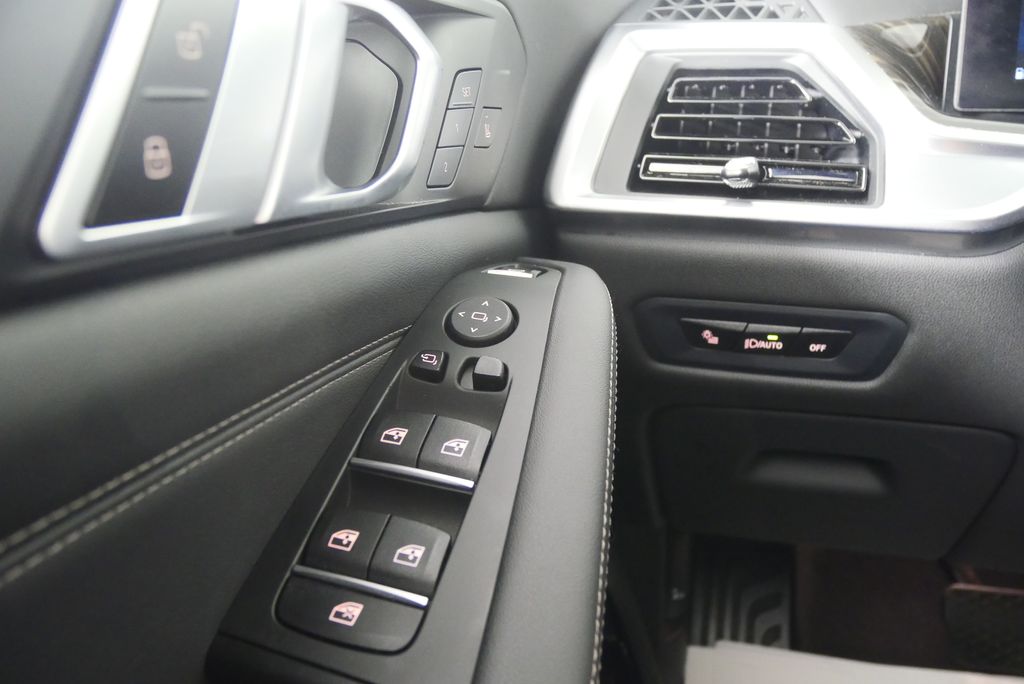 Thumbnail: 2024 BMW X5 - 21