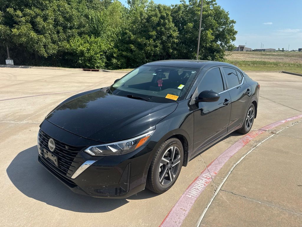 2024 Nissan Sentra SV FWD