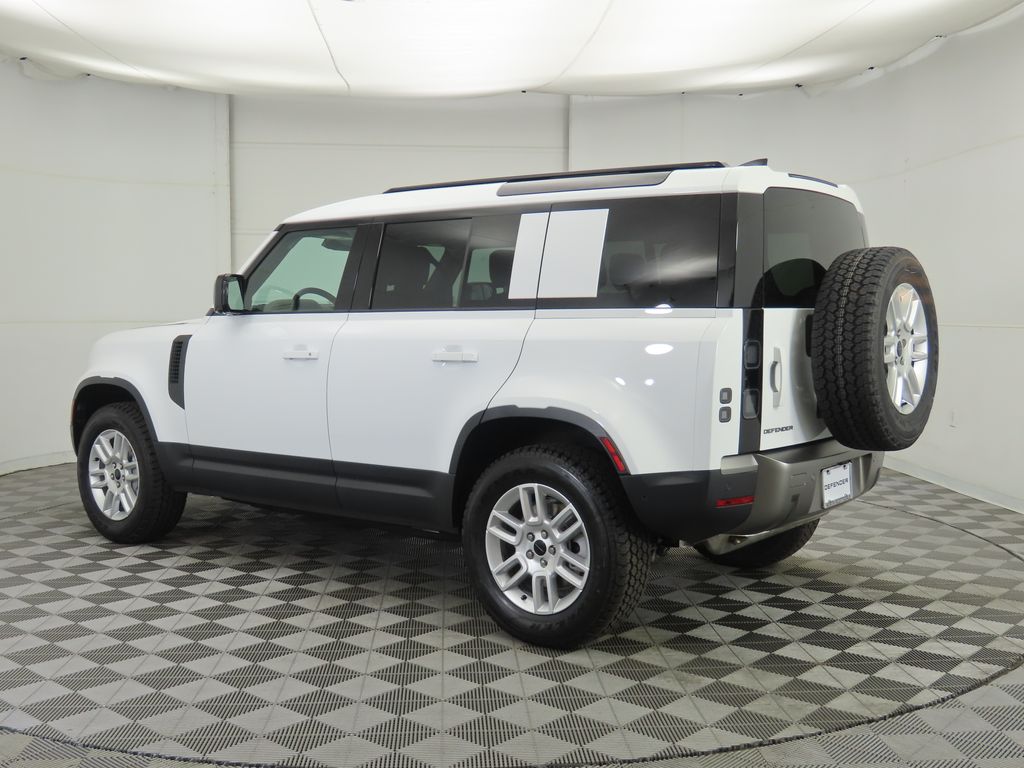 Thumbnail: 2026 Land Rover Defender - 7