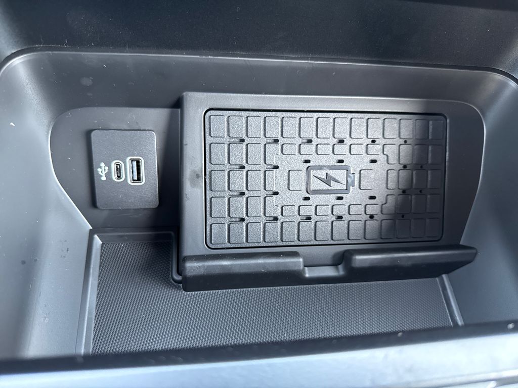 New 2026 White Ford XLT image 37