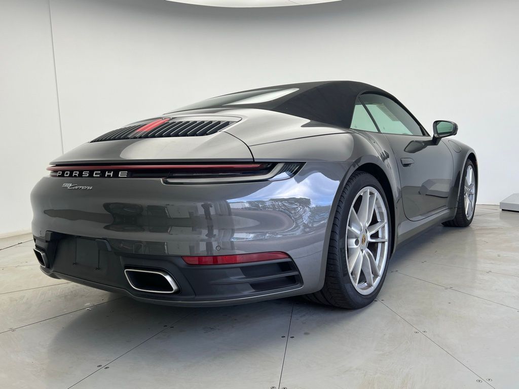 Thumbnail: 2021 Porsche 911 - 31