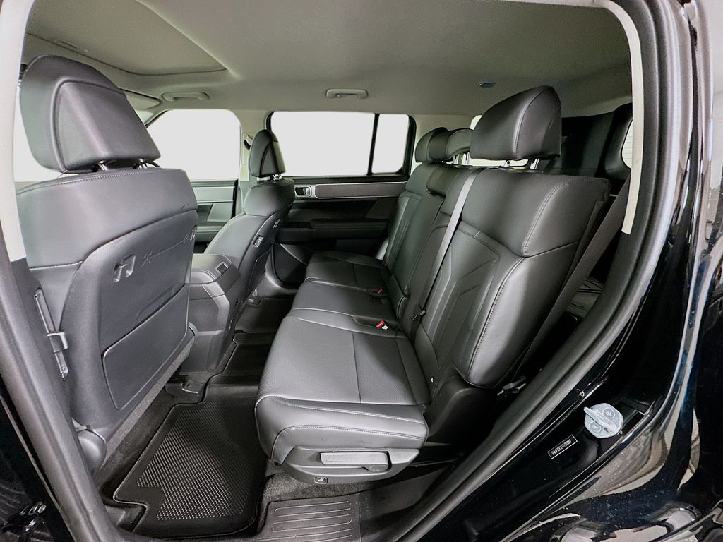 Thumbnail: 2026 Hyundai Santa Fe - 17