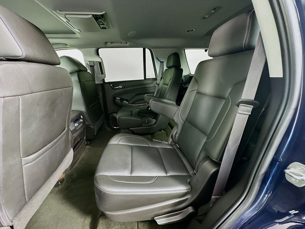 Thumbnail: 2017 Chevrolet Tahoe - 25