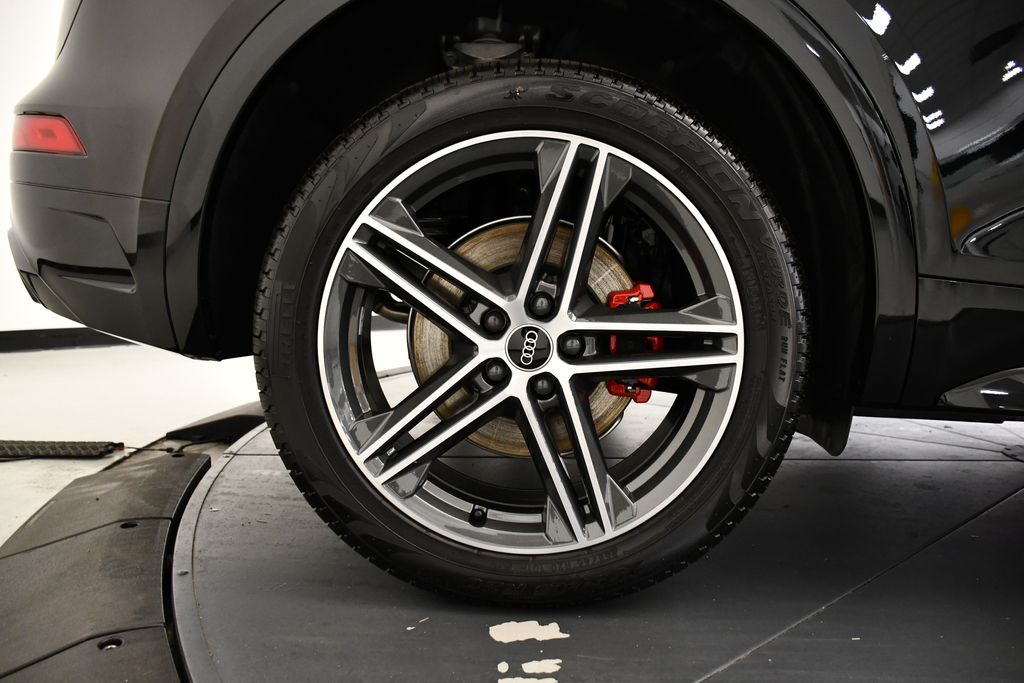 2025 Audi Q5  16