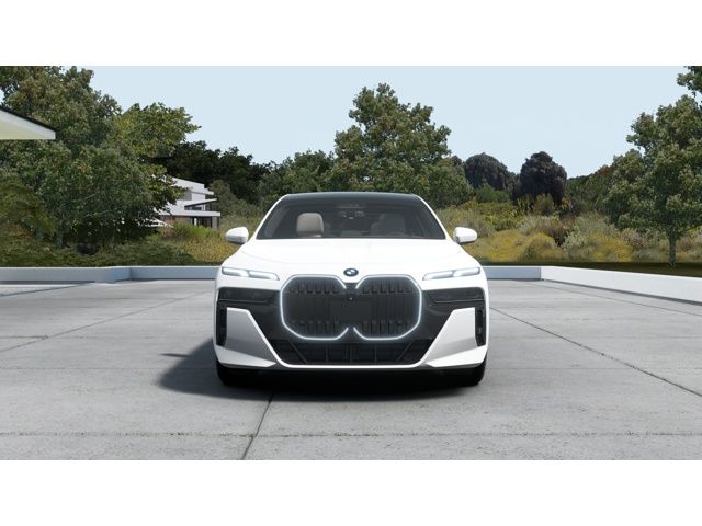 Thumbnail: 2026 BMW 7 Series - 3