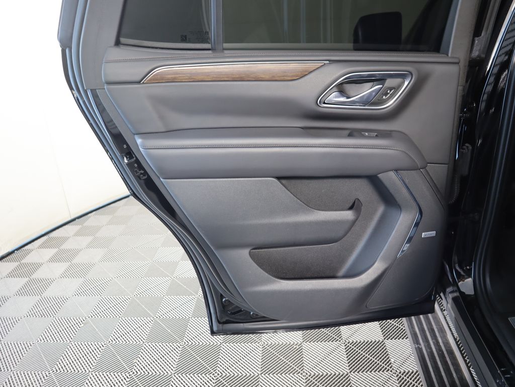 Thumbnail: 2023 Chevrolet Tahoe - 28