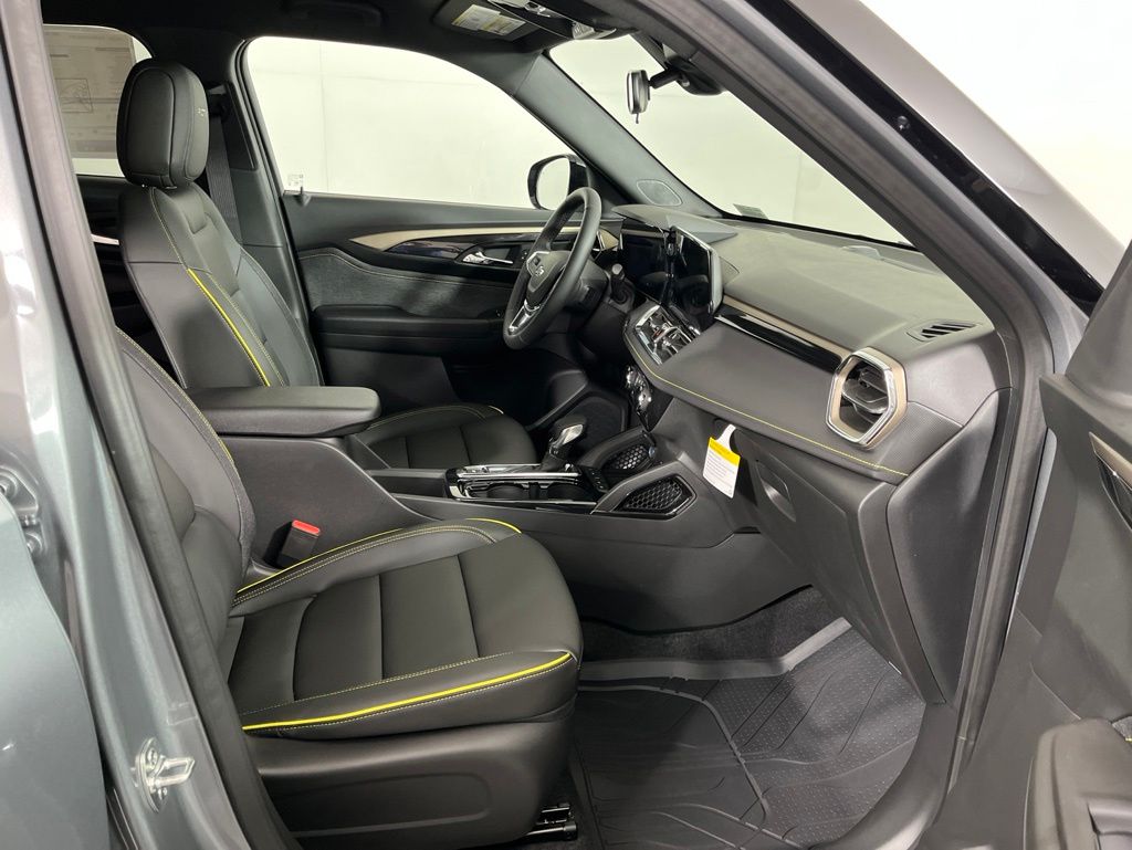 Thumbnail: 2026 Chevrolet TrailBlazer - 8