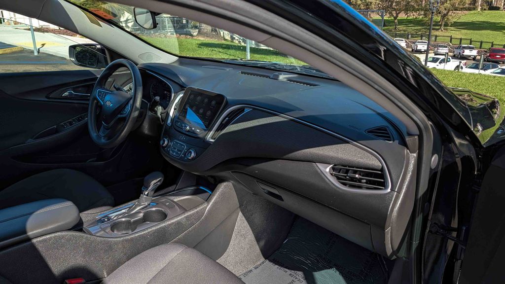 Used 2023 Chevrolet Malibu LT 4D Sedan