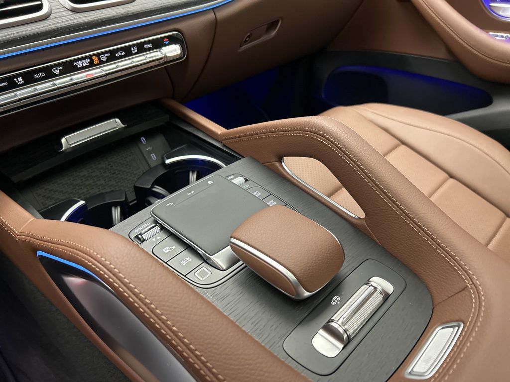 Thumbnail: 2026 Mercedes-Benz GLS - 20