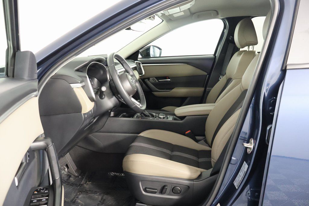 Thumbnail: 2025 Mazda CX-50 - 11