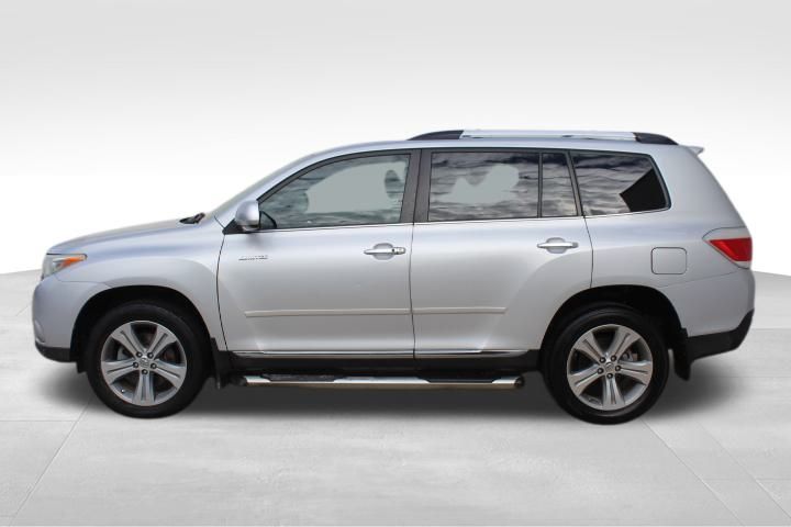 Used Car 2012 Toyota Highlander  Limited For Sale Under $10,000 In Georgetown, Texas