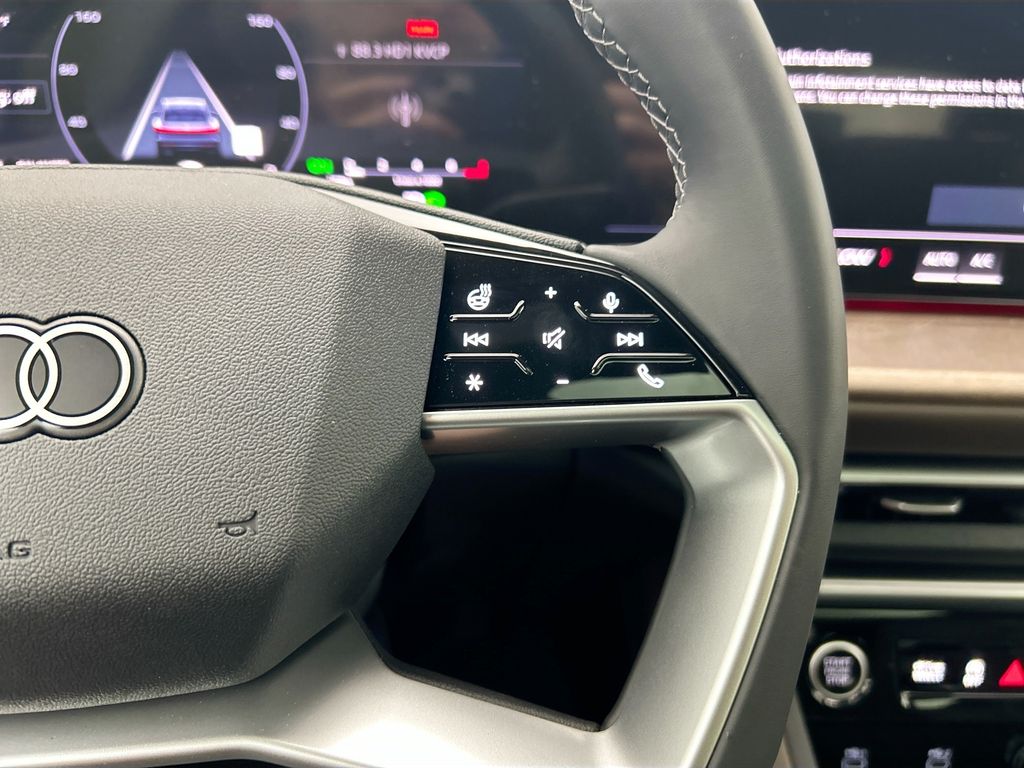 Thumbnail: 2025 Audi Q5 - 13