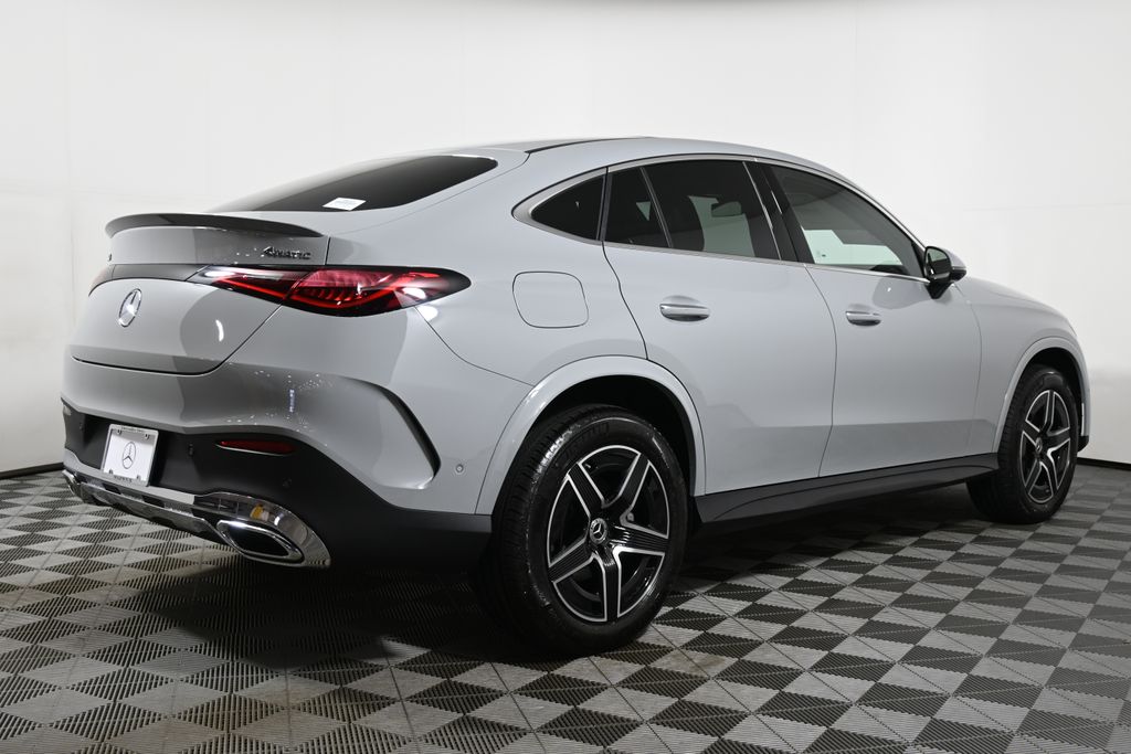 Thumbnail: 2026 Mercedes-Benz GLC - 7