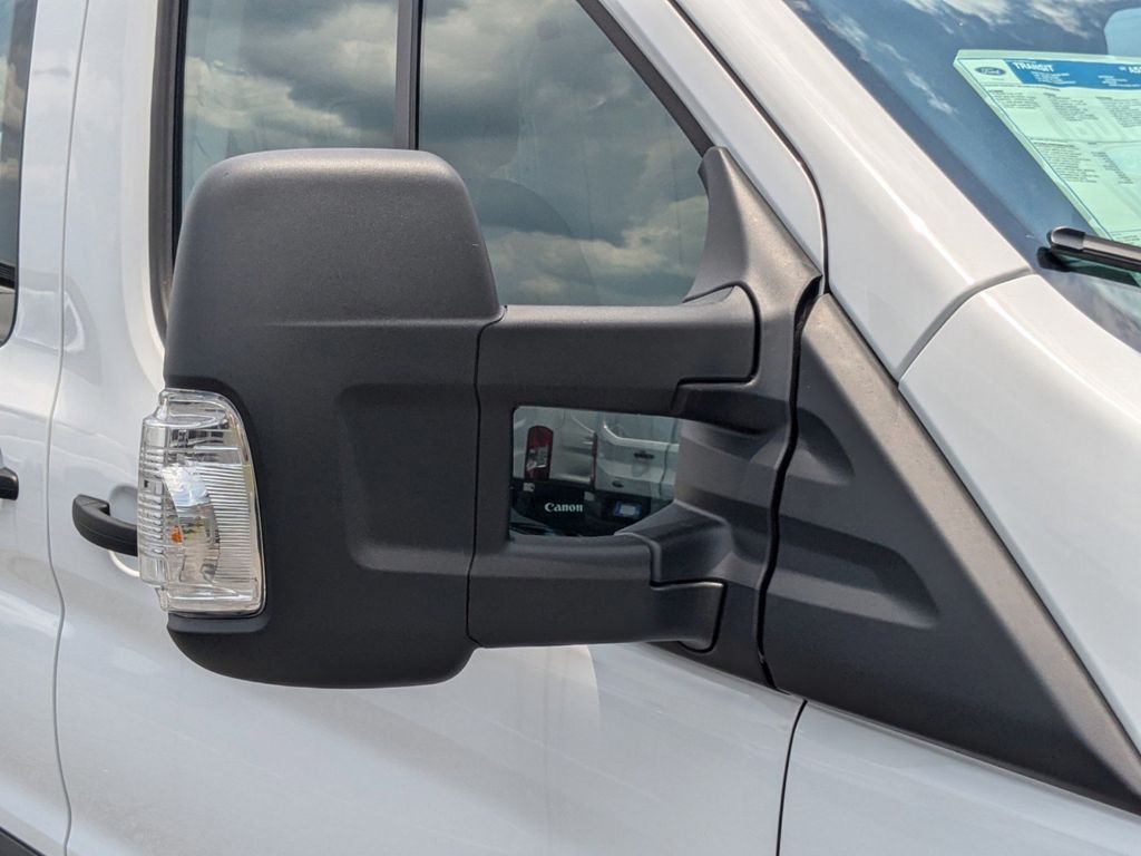 2025 Ford Transit 250