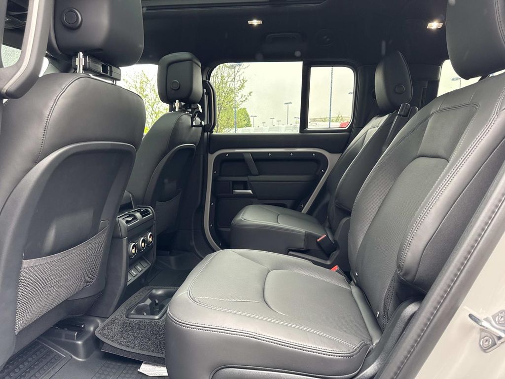 New 2026 Gray Land Rover X-Dynamic SE image 13