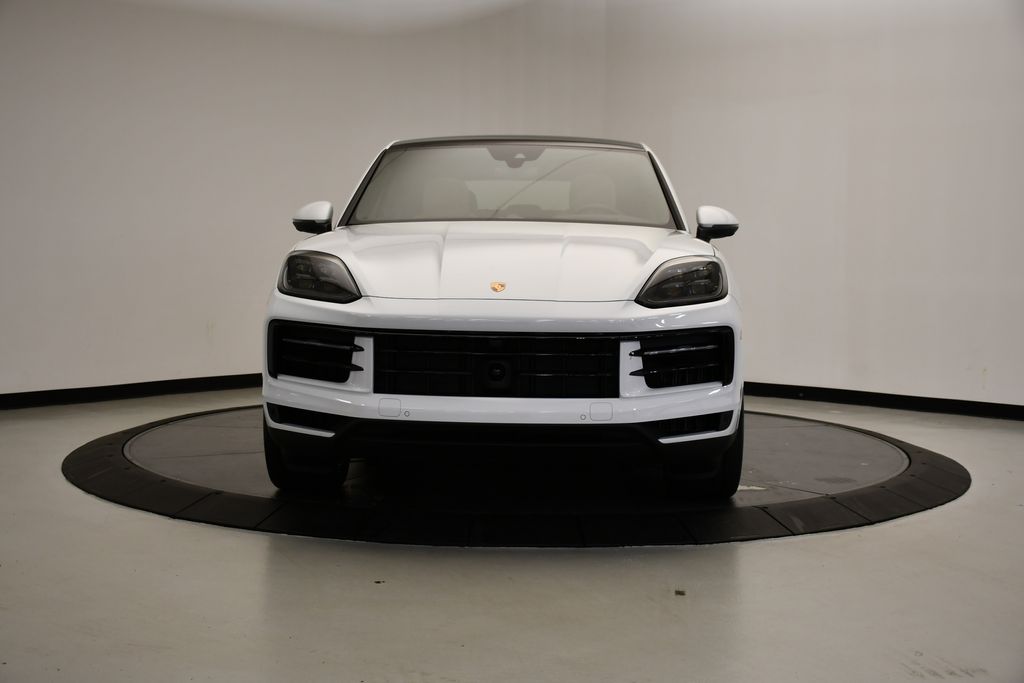 Thumbnail: 2025 Porsche  - 10
