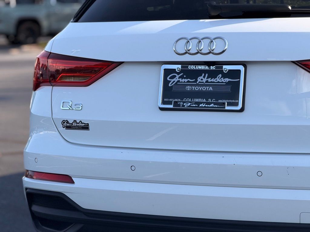 2025 Audi Q3 Premium Arkona White - Jim Hudson Acura - Image 10