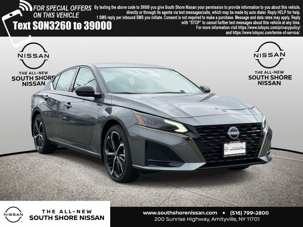 Gray (Gun Metallic) 2025 Nissan Altima 2.5 SR FWD Sedan Front-Wheel Drive Continuously Variable Transmission