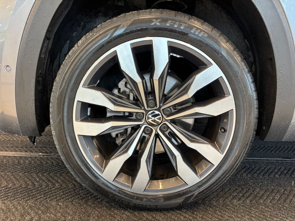2022 Volkswagen Atlas 3.6L V6 SEL Premium R-Line