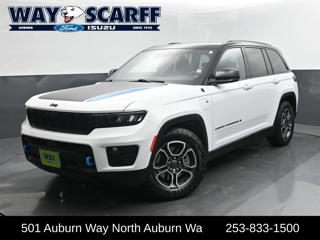 2023 Jeep Grand Cherokee Trailhawk 4xe 4x4's photo