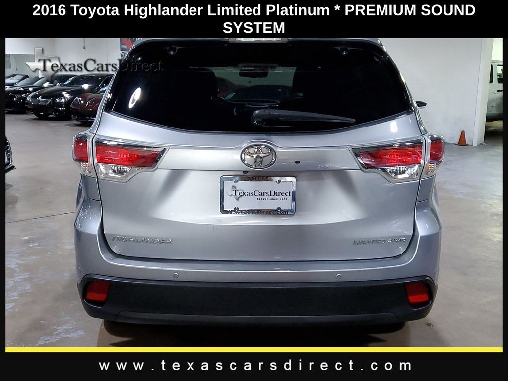 2016 Toyota Highlander Limited Platinum V6 11