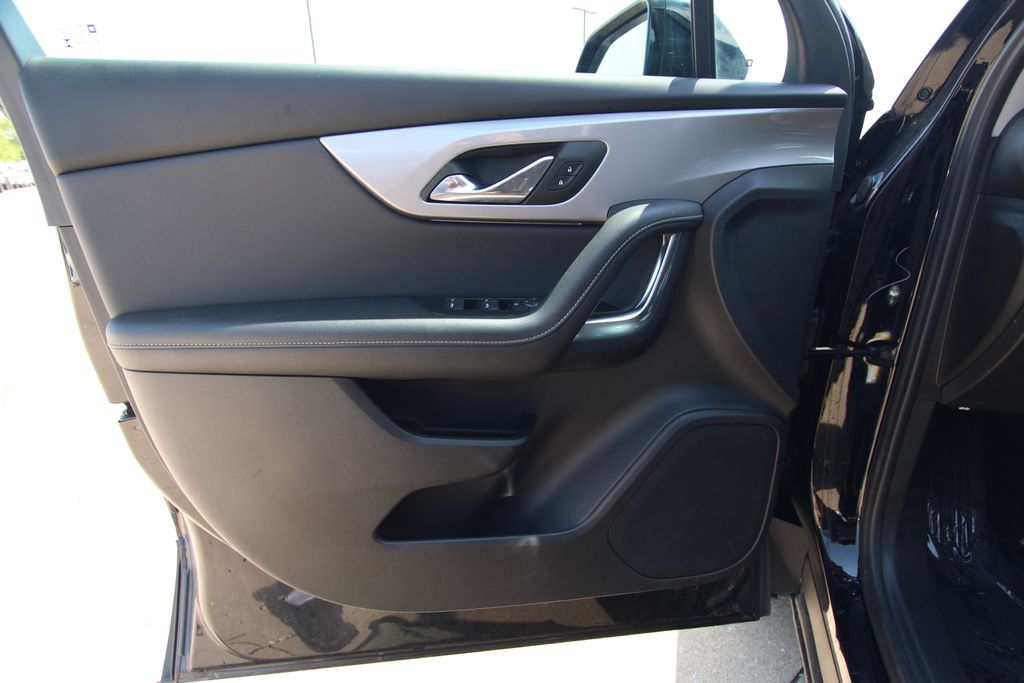 Used 2025 Chevrolet Blazer SUV