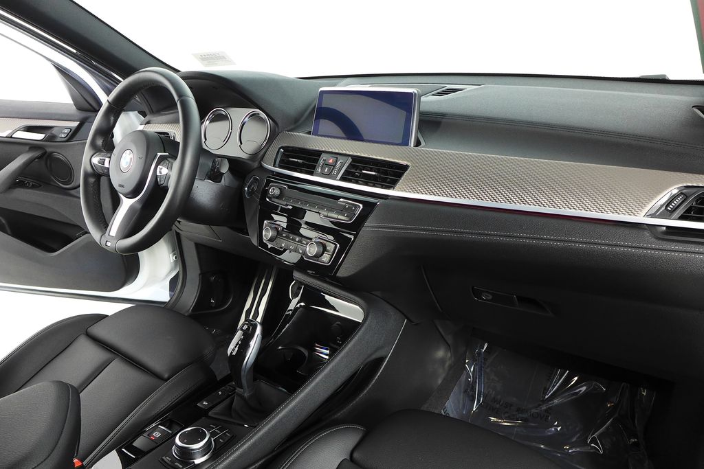 2022 BMW X2 M35i 13