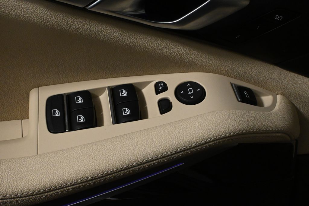 Thumbnail: 2021 BMW X5 - 30