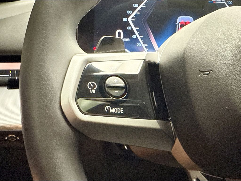 Thumbnail: 2026 BMW i5 - 11