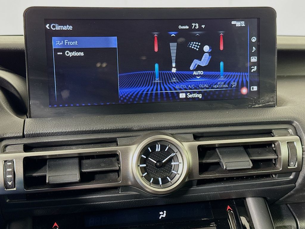 2022 Lexus IS 350 16