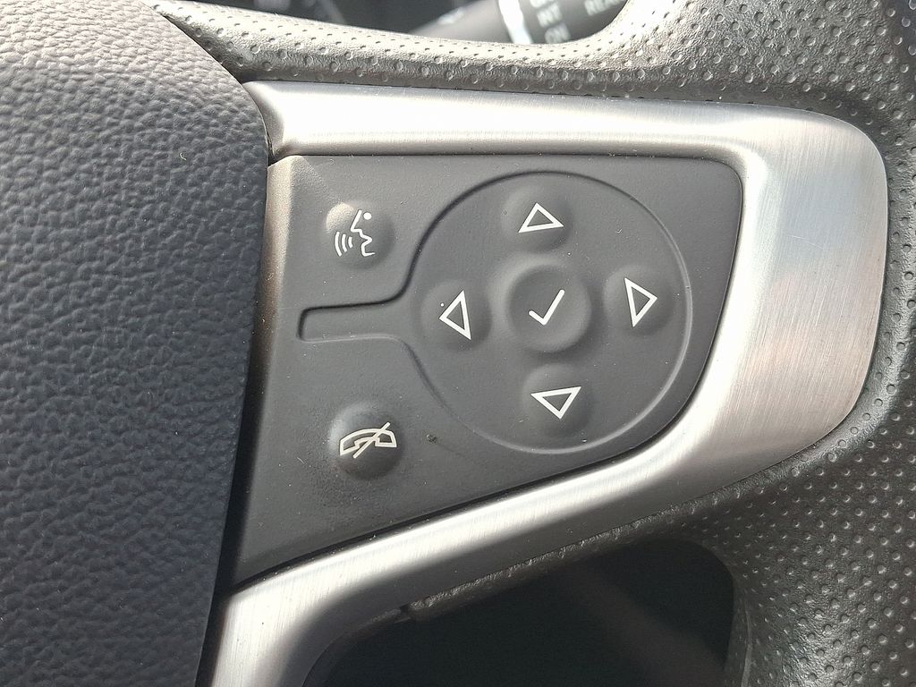 Thumbnail: 2023 GMC Acadia - 22