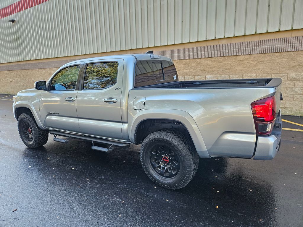 2022 Toyota Tacoma SR5 3