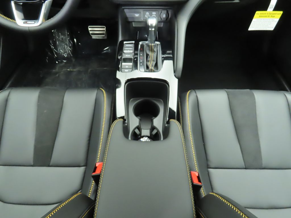 Thumbnail: 2026 Acura Integra - 16