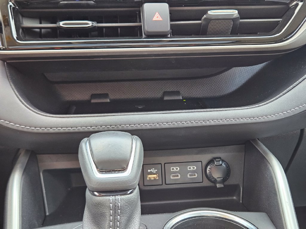 Used 2023 Toyota Highlander SUV