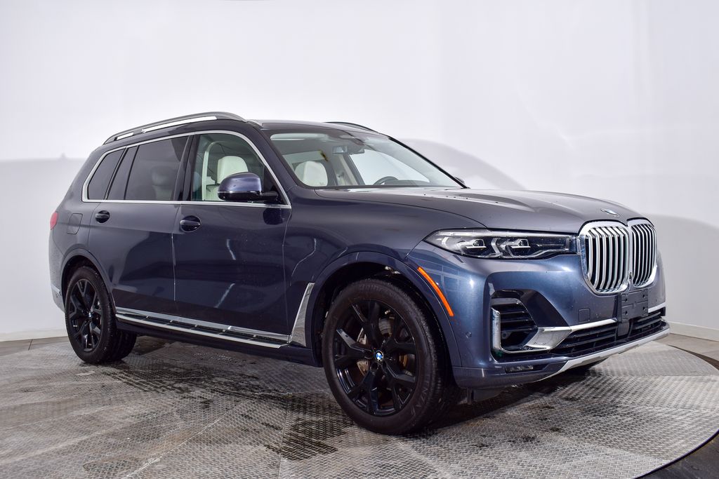 Thumbnail: 2021 BMW X7 - 6