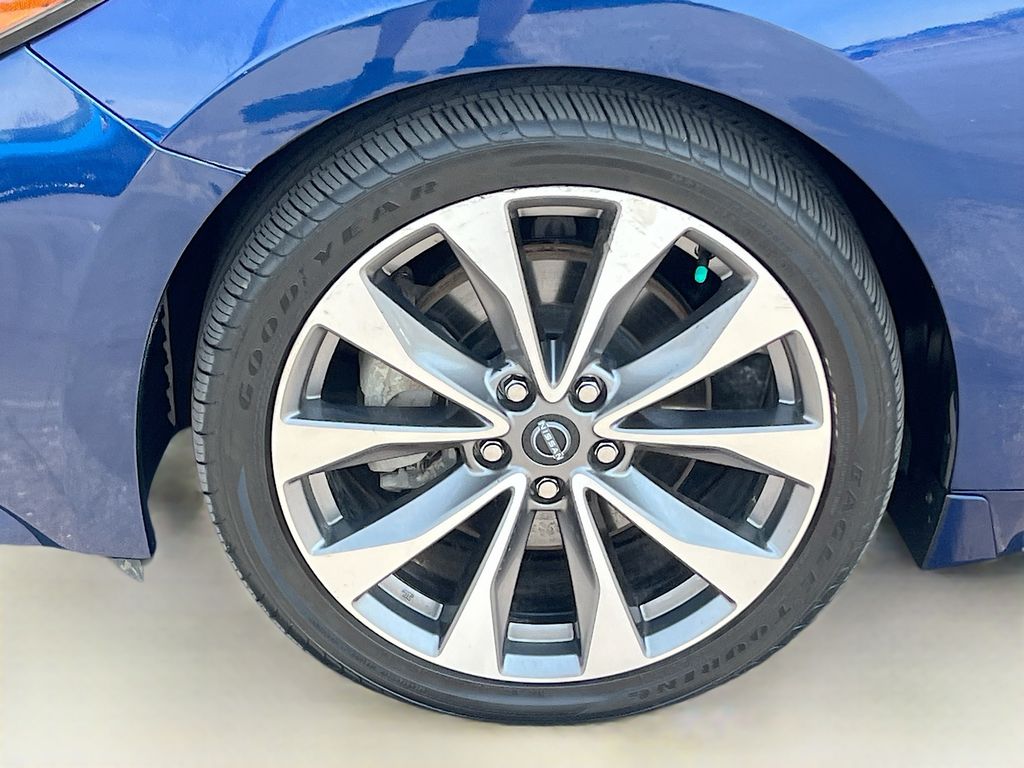 2023 Nissan Maxima Platinum - Photo 33