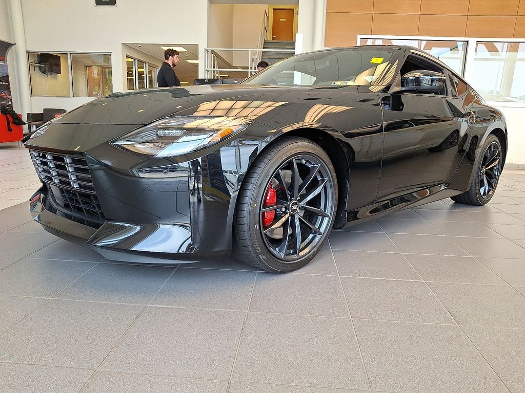 2026 Nissan Z — photo 3