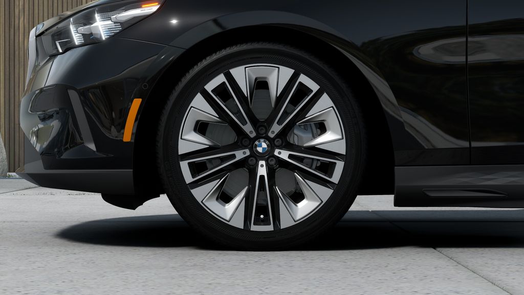 Thumbnail: 2026 BMW i5 - 31