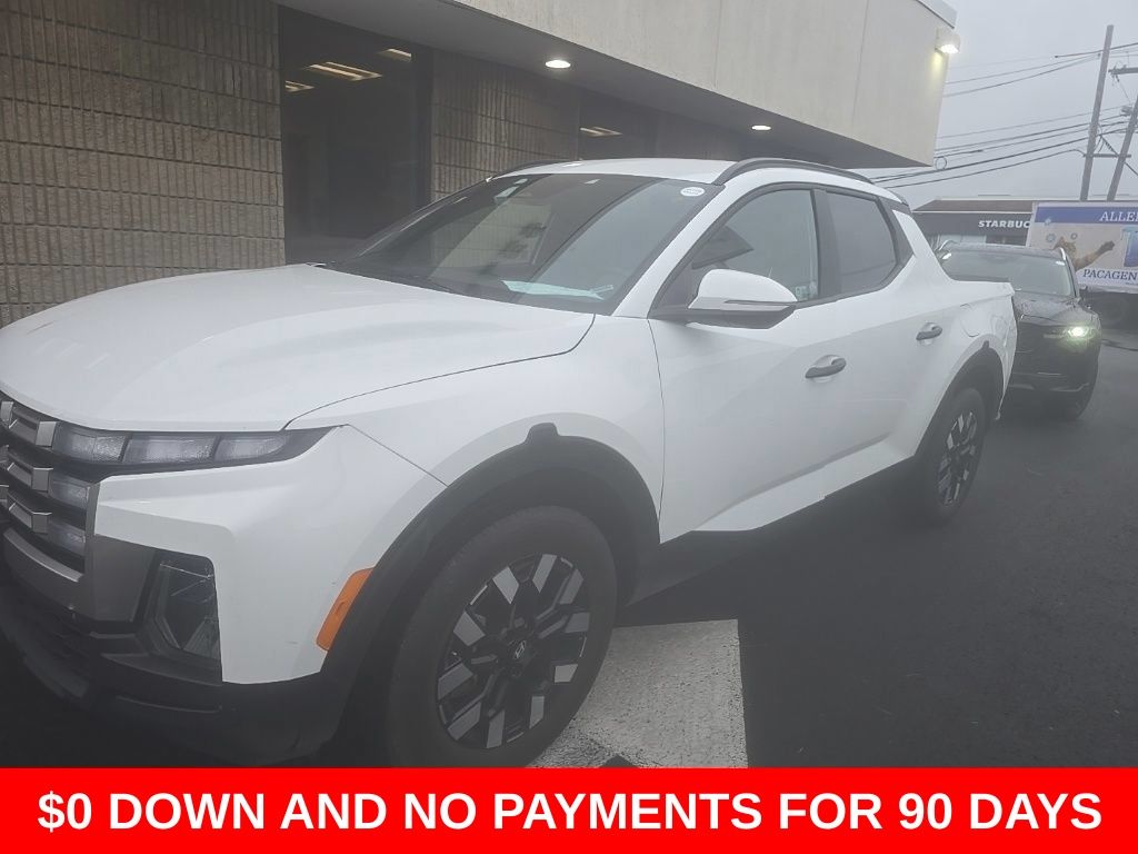 White 2025 Hyundai Santa Cruz Pickup Truck Front-Wheel Drive 8-Speed Automatic