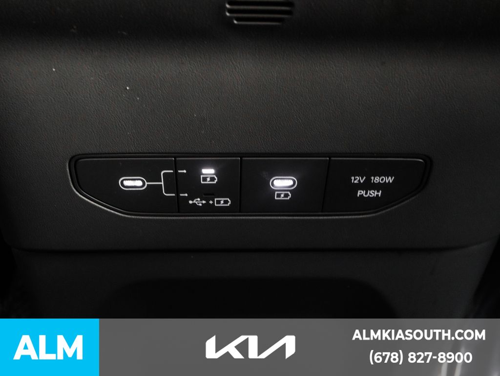 2024 Kia EV9 Wind photo 34