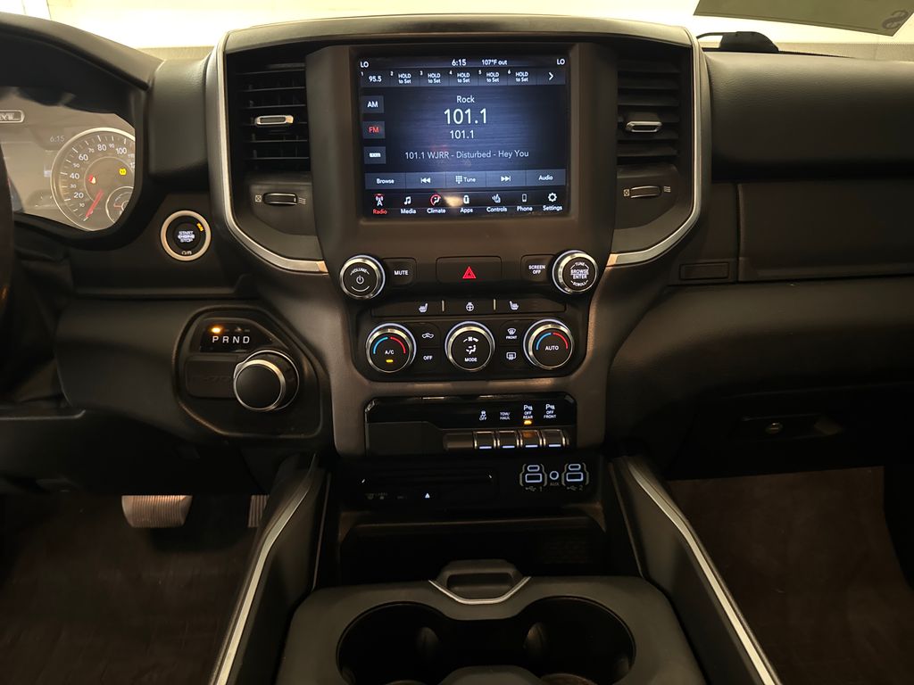 Used 2019 White Ram Big Horn/Lone Star image 23