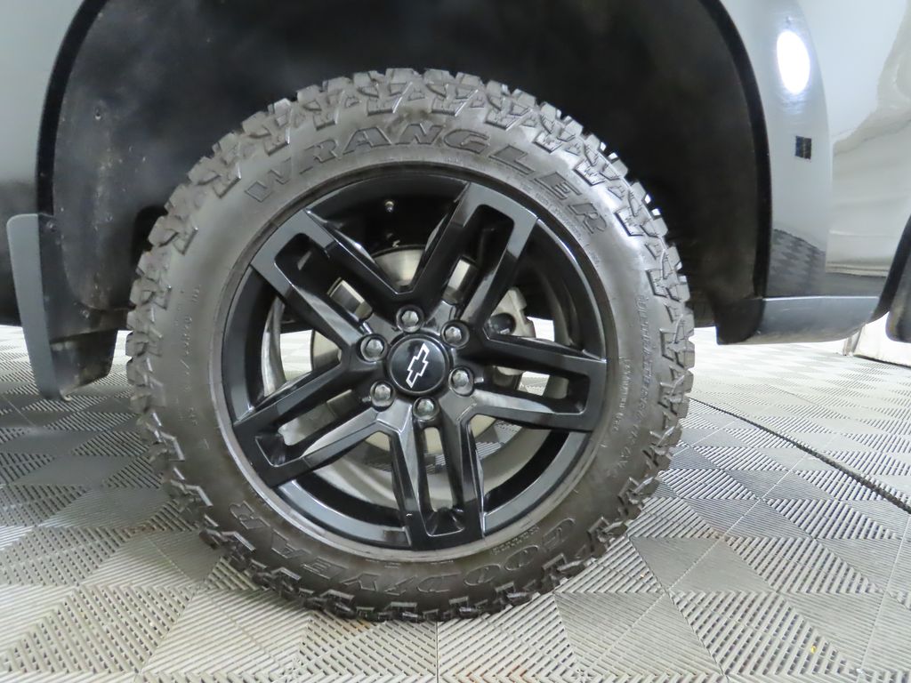 2024 Chevrolet Silverado 1500 RST 31