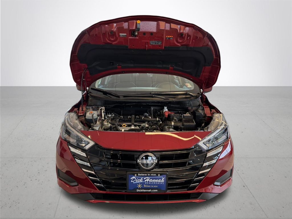 2025 Nissan Versa 1.6 SV