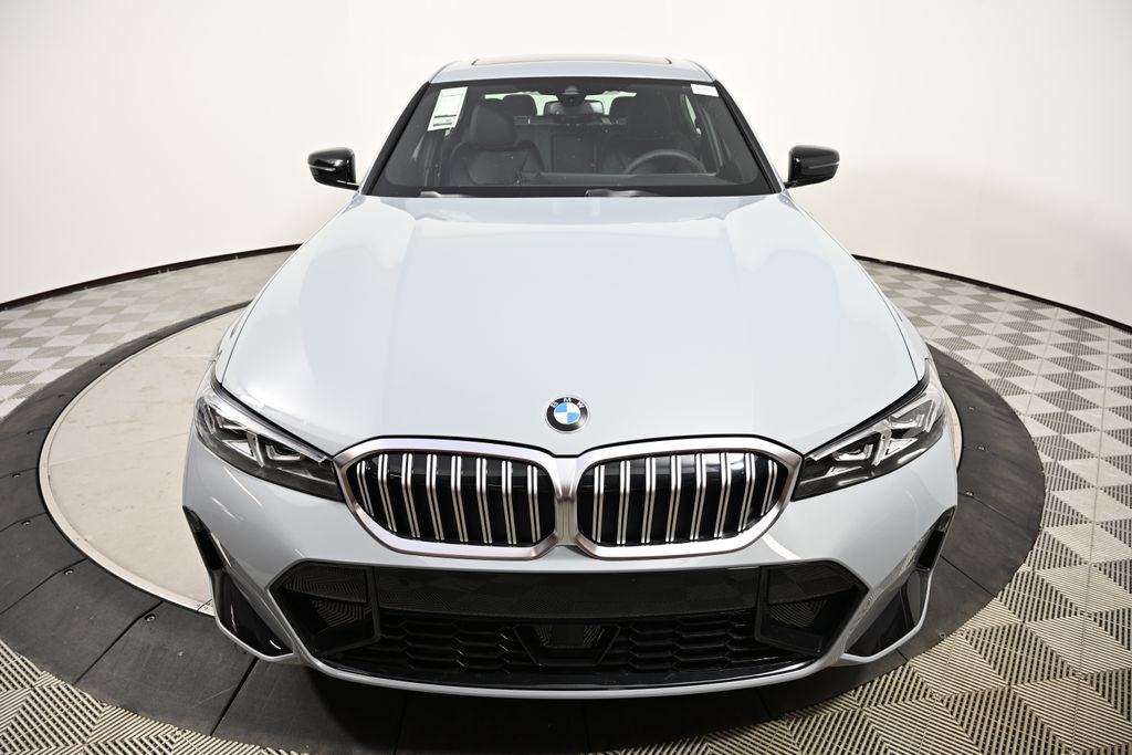 Thumbnail: 2025 BMW 3 Series - 8