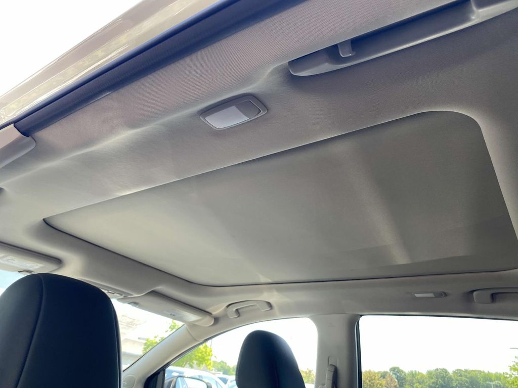 2018 Nissan Murano SL 22