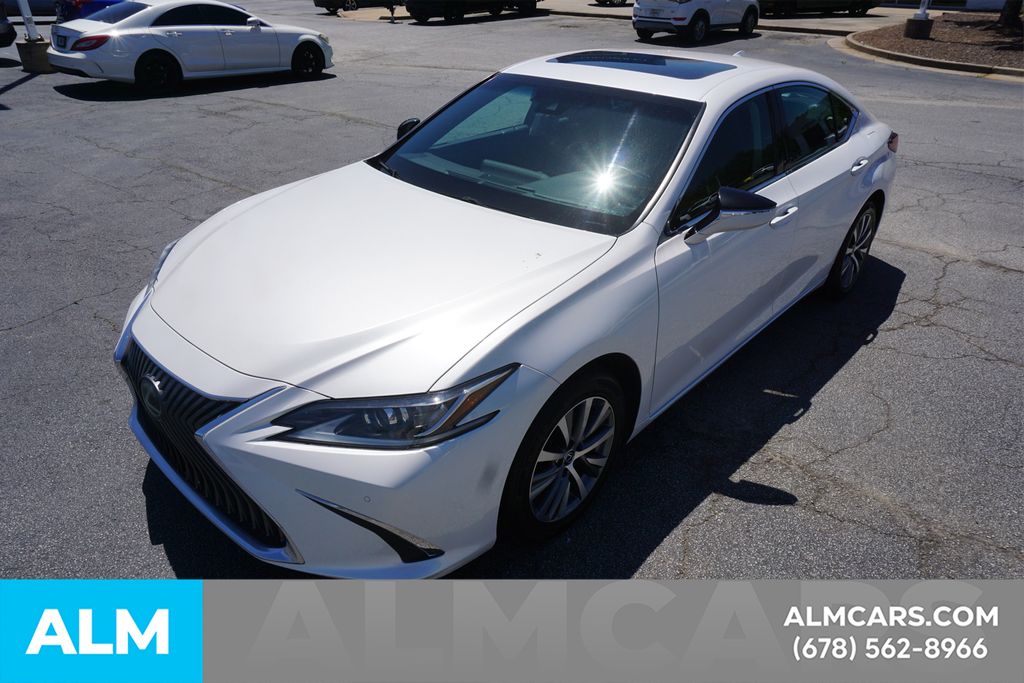 Used 2019 White Lexus 350 image 19